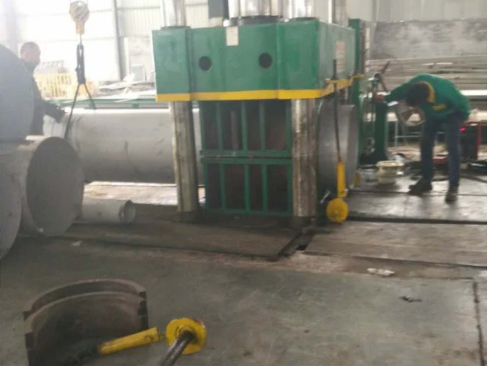 奔際不銹鋼-不銹鋼生成車間